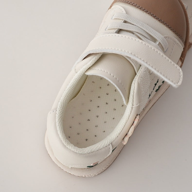 Girls Sneakers Soft Bottom Embroidered Flowers Sweet Retro